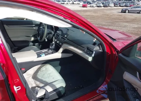 2021 Honda Accord Lx z USA, uszkodzony, nr VIN 1HGCV1F18MA038694